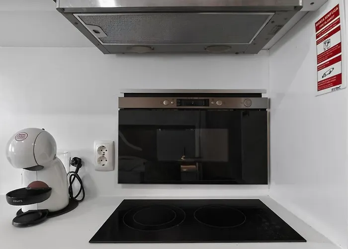 Minimalist In Apartment Lisbon